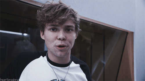 heartbreakirwin:  + 