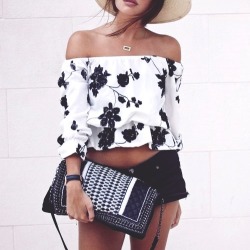 thestylexplorer:  White Black Off the Shoulder