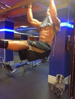 guysinshortsandsocks:  lockershots:  Give your favorite muscle a workout at lockershots.tumblr.com bromofratguy:  holy wow    Follow the NEW xxx Guys in Shorts and Socks:www.guysinshortsandsocksxxx.tumblr.com