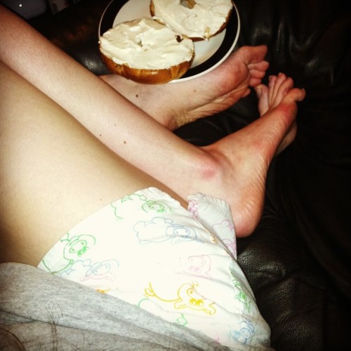 Pig shorts since I’m pigging out :3 #bagels&feet #lazy #footfetish