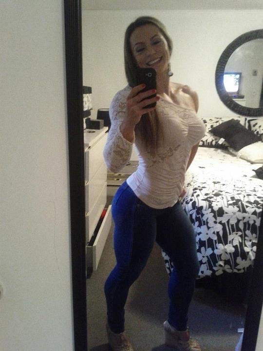 loveoffemalemuscle:  scitechfitness:  Yes.   Juliana Malcarne