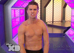 famousmeat:  Spencer Boldman flexing shirtless on Disney’s Lab Rats with Billy Unger