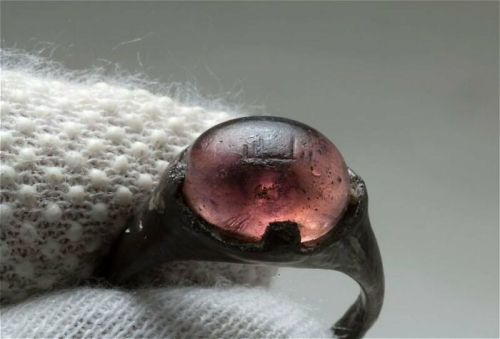 sartorialadventure:A Viking era ring inscribed with the words ‘for Allah’, found in the grave of a w