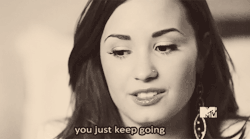 teenagepics:  If you’re a teen you must follow this blog.   She&rsquo;s my idol