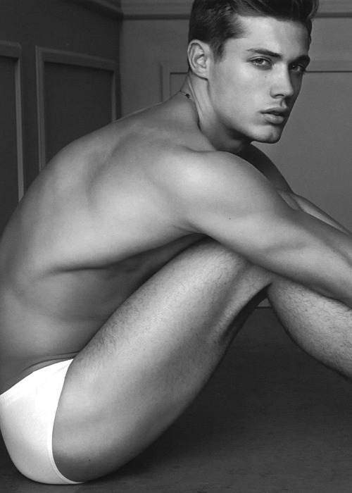 voulair:  Steven Chevrin by Milan Vukmirovic for Fashion for Men #4 