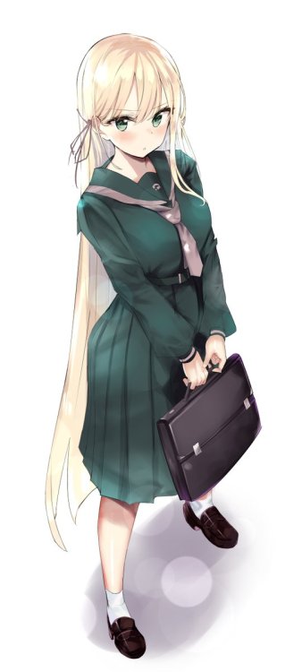 memeppoi:adamant369: “まだ小学生なのに、お姉ちゃんに中学の制服着せられました…。 https://t.co/oXeQwHSRuP”