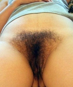 hairypussyselfie:  Thanks for your submission of your hairy pussy @ Hairypussyselfie.tumblr.com