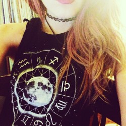 driveshesaid:  Wore this tank last night again, cant get over the print. From @shopwasteland .
