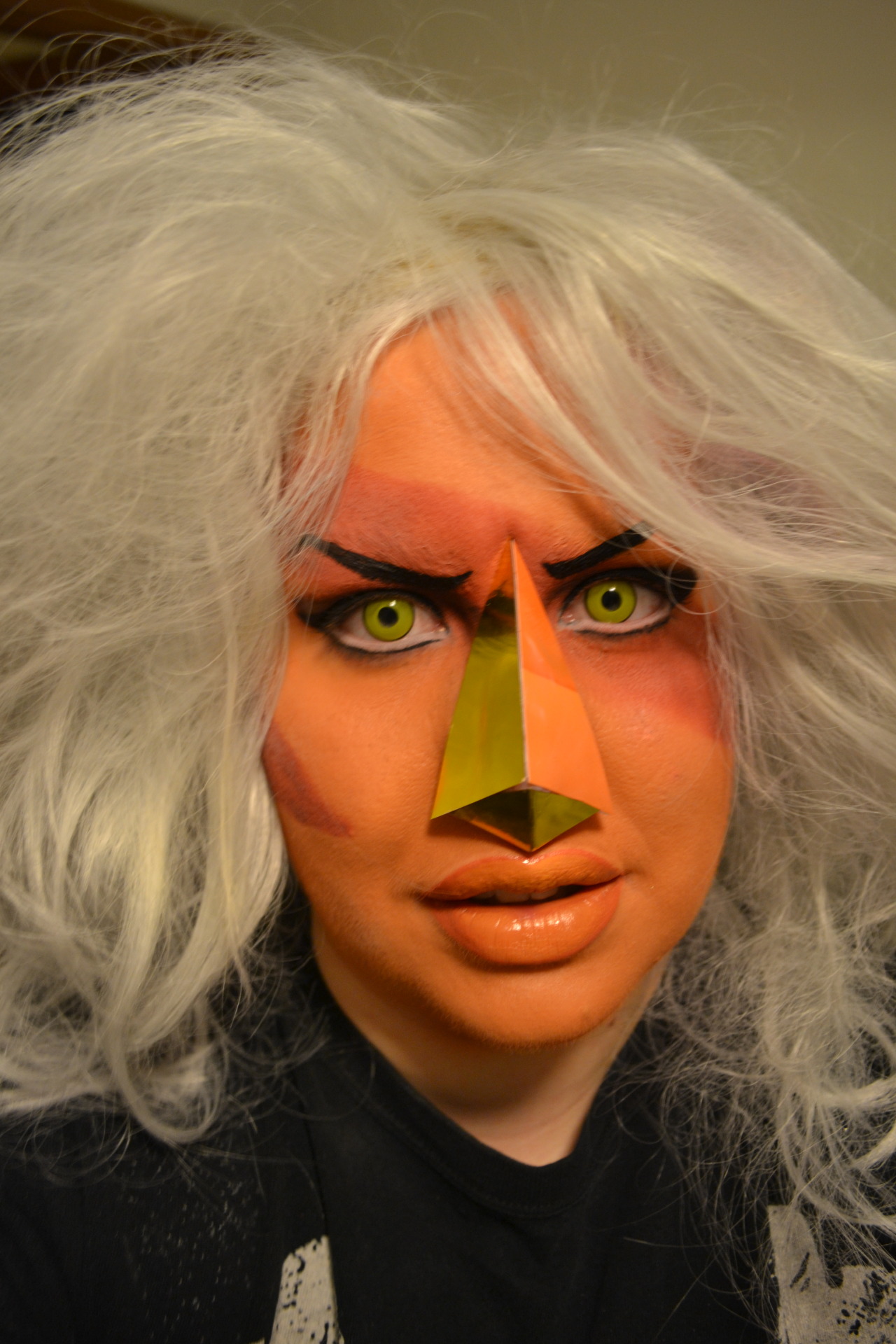 crystalgemcosplay:  I was asked to do a Jasper to a Lapis for a underwater shoot