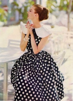 vintage-fashionista:  Ladies Home Journal 1958 