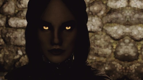 So I made a Serana Replacer for myself…based off/inspired from @gwynhyrs-saga‘s stuff.