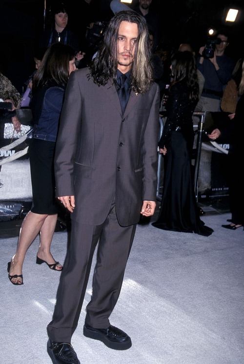 21 years ago, on March 29, 2001, a long-haired Johnny Depp attended the premiere of “Blow”, at the M