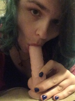 jaynelovesdick:  bimbogirlkendra:  Listened to this training CD called Male Charm. All my mind can think about is like cocks and cum and fucking n sucking n bein surrounded by cocks n takin them in like all my holes giggles.   yes i have posted this a