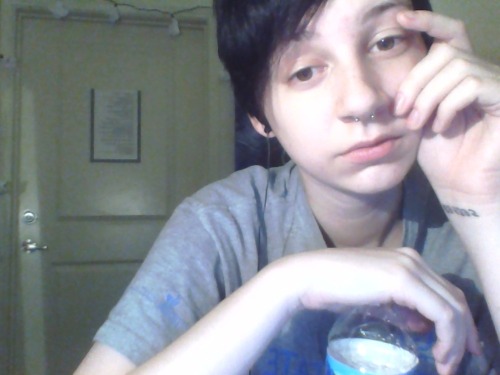 grumpy-chan:whats up guys its 130 AM and im lonely i feel really weird not wearing black