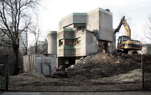 Demolition in 2007 of the Kindergartens St. Hermann Joseph (Gottfried Böhm, 1967–72)