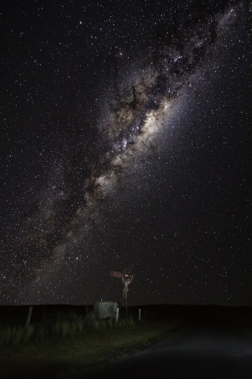 Redmill [OC] 4320x6480 Taken in Sth East QLD, Australia