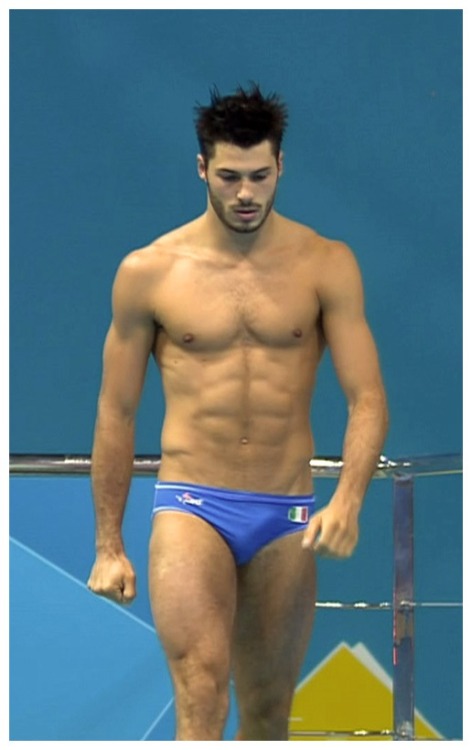 maleathletebirthdaysuits:Tommaso Rinaldi (diver) born 18 January 1991