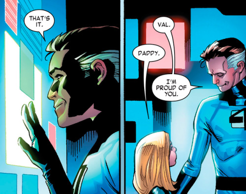 fyeahfantasticfour: The Best of the Fantastic Four ↳ Reed Richards + his daughter, Valeria My deares