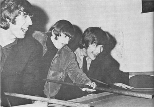 the-cosmic-empire: The Moody Blues join The Beatles for dinner and a game of pool at their hotel in 