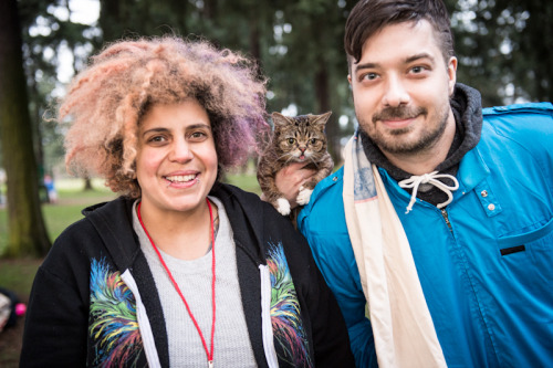 kimyadawson:  bublog:  BUB with her pals Kimya Dawson and Aesop Rock, collectively know as The Uncluded. She looks even more amazing as the star in their new MUSIC VIDEO. Photo by Carli Davidson Pet Photography  Thank BUB!!! You are a perfect angel and