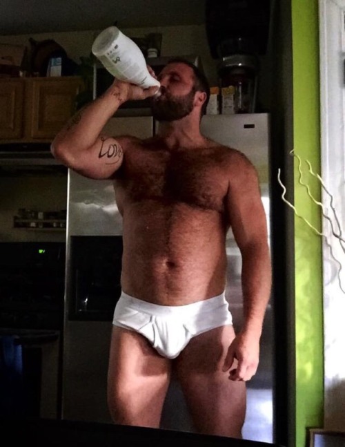 hairydaddyplease.tumblr.com/post/120254524438/