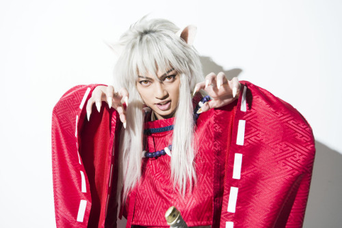 artistefish: koisuru-kagome: kyan-yutaka: 喜矢武豊ー犬夜叉 FANGIRL SCREAMING AHHHHHHHHHHHHHHHHsorry it has t