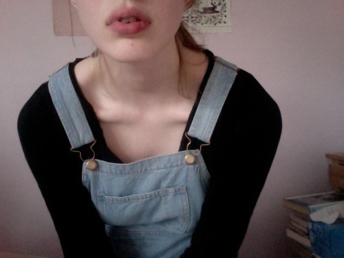 pale-0rgasm:   Pale Bitch ♡   motherfucker pale blog