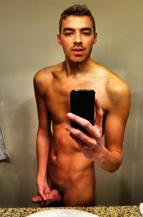 Joe Jonas Cock Exposed