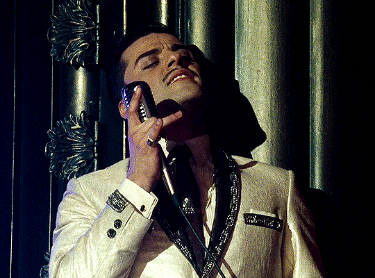 95437e0ff8dc241c35b93302ffb382d536f62626.gifv