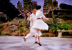 ohrobbybaby:Favorite Musical Numbers Dancing in the Dark from “The Band Wagon”  (1953) 