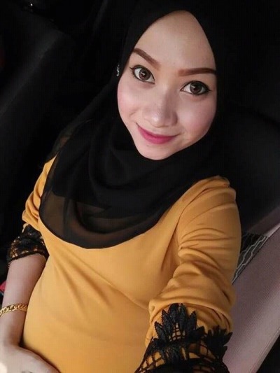 pregnantcomel: Pregnant gurl mmang comel!