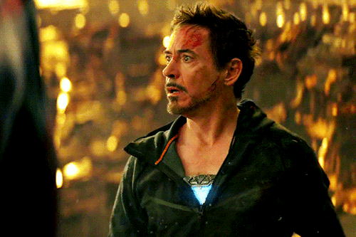 Make Me Choose: Carol Danvers Or Tony Stark?