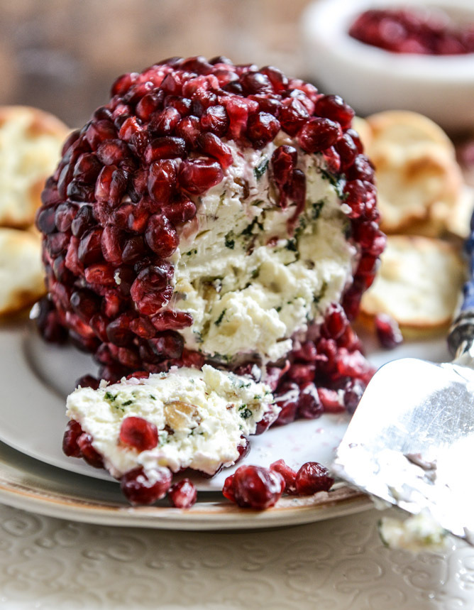 huffposttaste:  CHEESE. BALLS. 