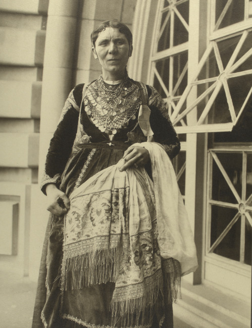 Ellis Island Immigrants: Greek WomanJune 1909Photographer: Augustus F. Sherman (American; 1865–1925)