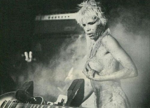 carl-hungas: Wendy O Williams and The Plasmatics 