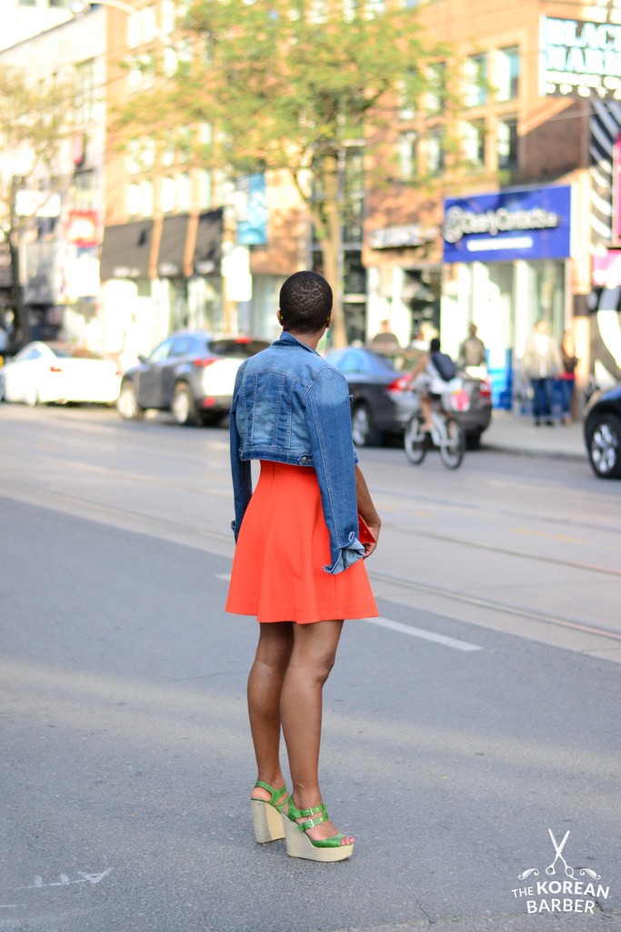 thekoreanbarber:   Streets of Toronto… Red Dress © thekoreanbarber.tumblr.com