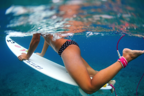 suntanning-in-paradise:  . 