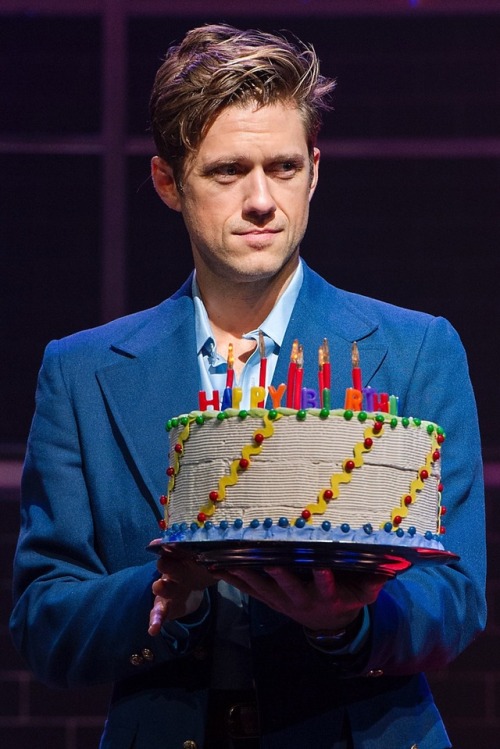 aaron-stahp-tveit:The Many Faces of Tveit: The Bobby Baby Edition [x]