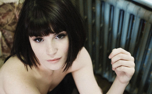 maslaner:  Gemma Arterton in Marie Claire (2007) 