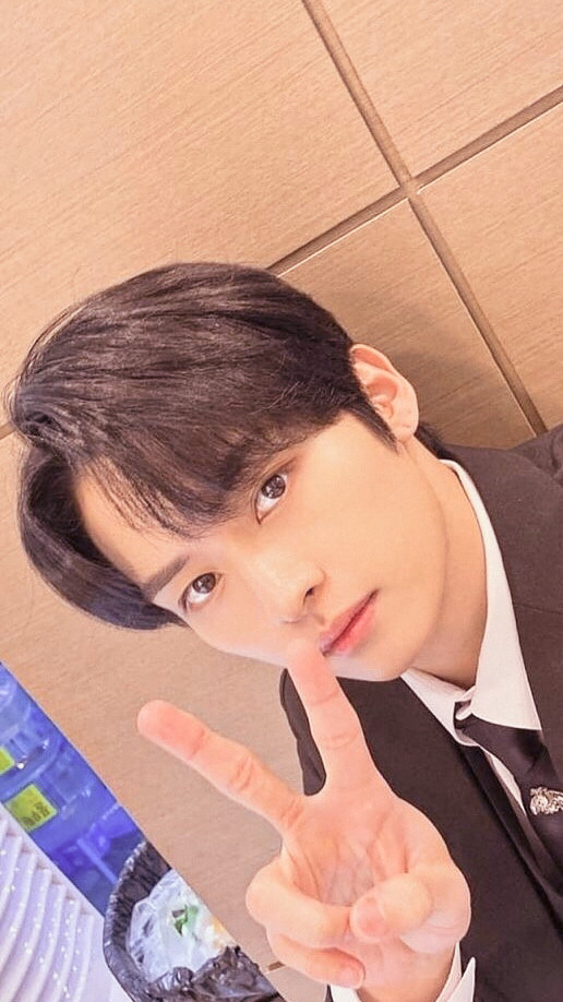 Skz I N Lockscreen Explore Tumblr Posts And Blogs Tumgir Skz I N Lockscreen Explore Tumblr Posts And Blogs Tumgir