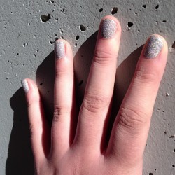 Shiny nails! It’s a cold day in Melbourne