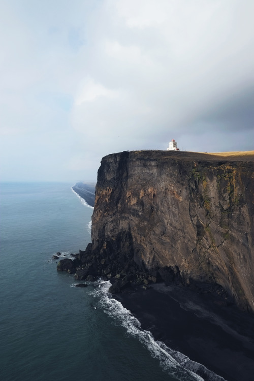 remosteuble:dyrhólaey, iceland.