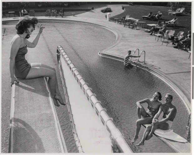 thatsspiffyvintage:  (via UNLV Libraries Digital Collections: Photograph of the swimming