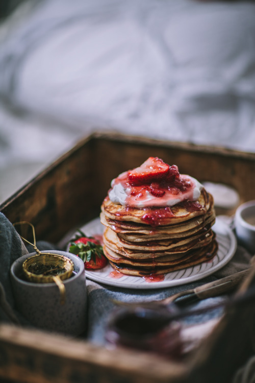 gastronomicgoodies:Goat Cheese and Mascarpone Vanilla Bean Pancakes with Strawberry Rhubarb Syrup