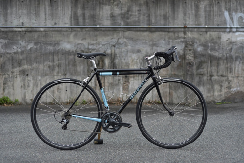 therubbishbin: BreadWinner Cycles “Continental” by Circles Japan on Flickr.