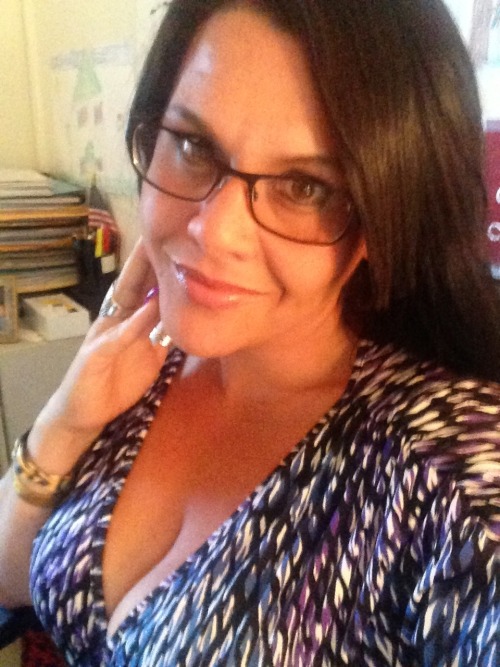 wow..!! she is so big beautiful sexy boobs witch gorgeous.. & very hot sexy pussy horny..! I love want meet her ..! I want her come to meet me..i feel very horny hard on her..!  I want her to send me message(s) SHE IS REALLY VERY SMOKING SEXY WITCHY