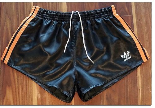 mucmuscle:nulltolerant:Adidas Nylon Sportshorts from 80’sI love em