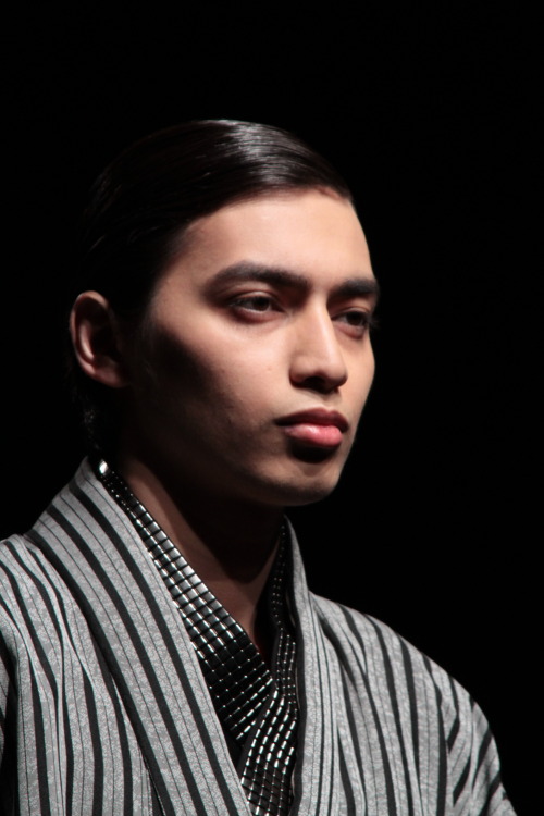 JOTARO SAITOMercedes-Benz Fashion Week TOKYO 2014-2015 A/WPick up handsome KIMONO Men&rsquo