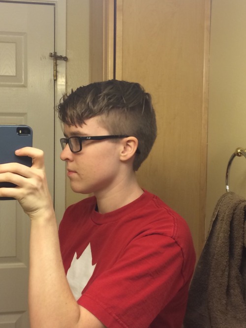 light-scales:New haircut!