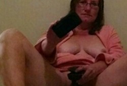 subcheryl:  I’ve been so horny today. My favorite dildo has been getting a lot of action today.